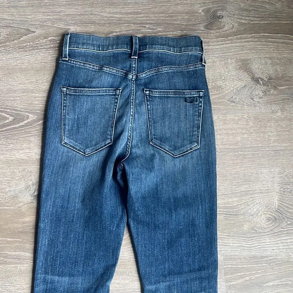 AYR The Riser Skinny Jeans High Rise Stretchy Denim Raw Hem Neon Jupiter - Picture 12 of 13